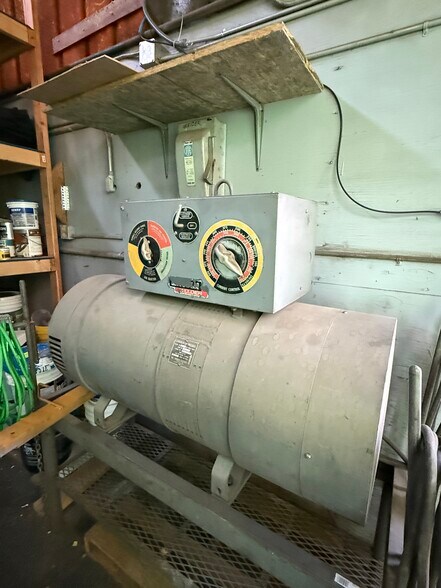 More Photos Of 2990 N Townsend Ave, Montrose Light Distribution For Sale