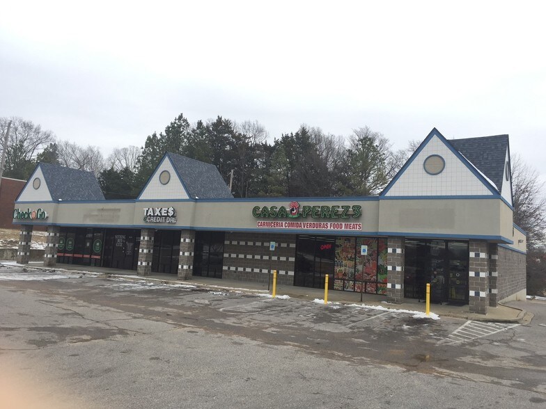 More Photos Of 2532-2542 Covington Pike, Memphis Unknown For Lease