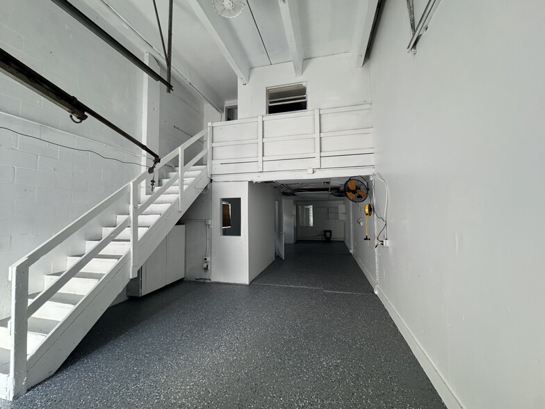 More Photos Of 3056 S State Road 7, Miramar Warehouse For Sale