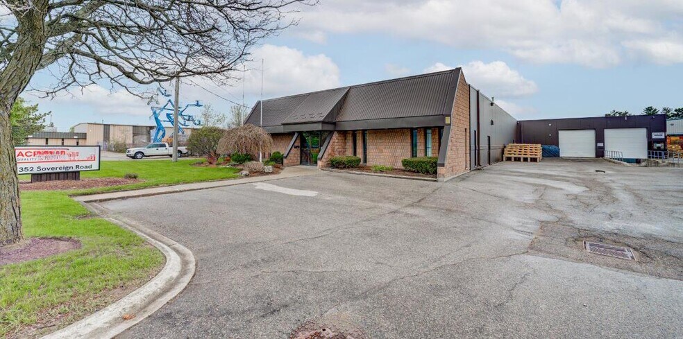 More Photos Of 352 Sovereign Rd, London Warehouse For Sale