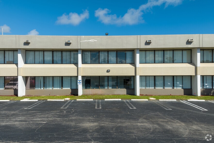 More Photos Of 500 Gulfstream Blvd, Delray Beach Office For Lease