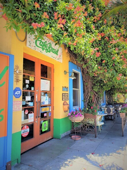 More Photos Of 11740 W Washington Blvd, Los Angeles Hotel For Sale