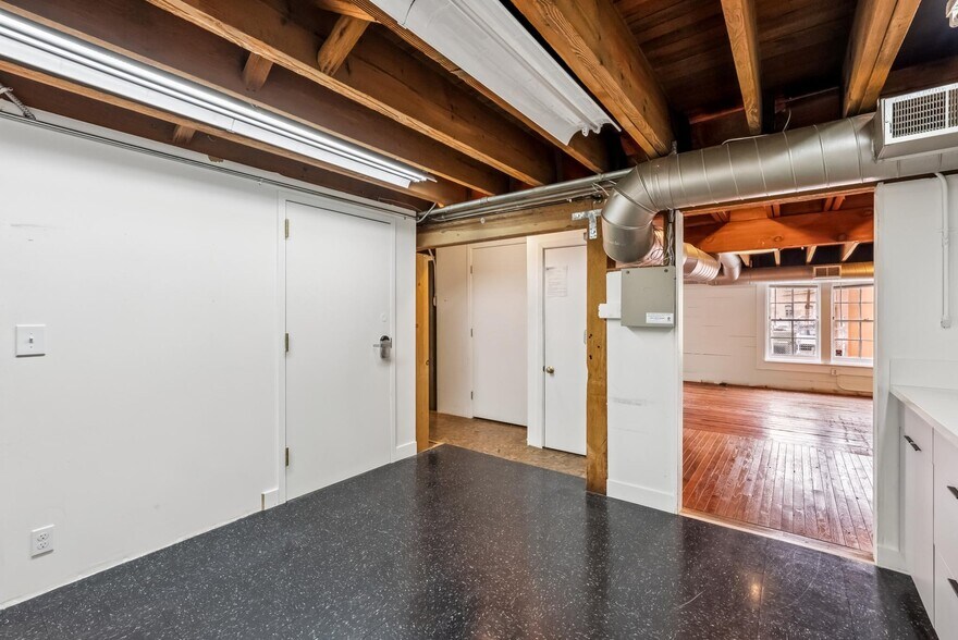 More Photos Of 440 Brannan St, San Francisco Loft Creative Space For Sale