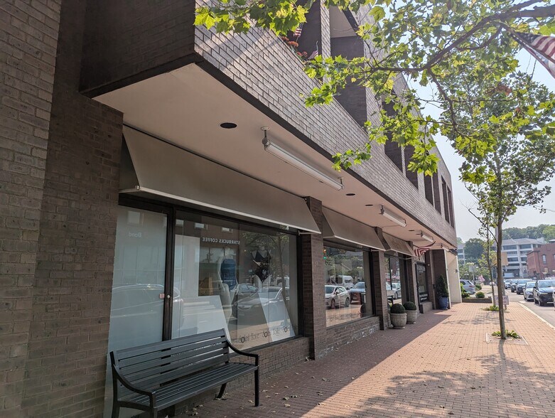 More Photos Of 14 Post Rd E, Westport General Retail For Sale