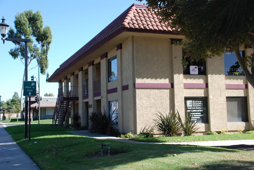 More Photos Of 500 W Bonita Ave, San Dimas Office For Lease