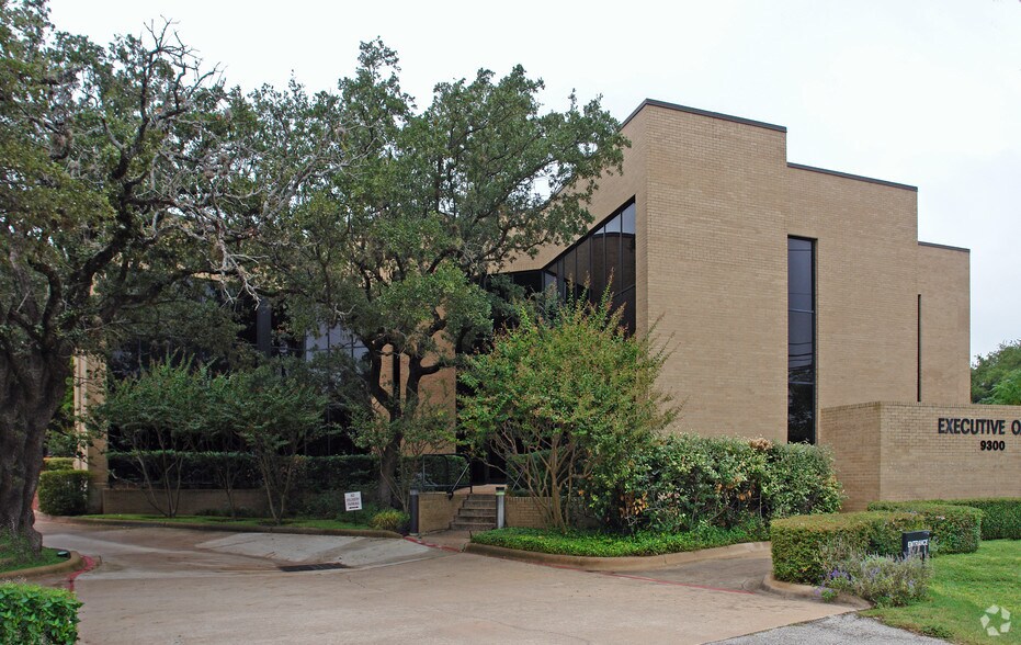 More Photos Of 9300 Jollyville Rd, Austin Office For Lease