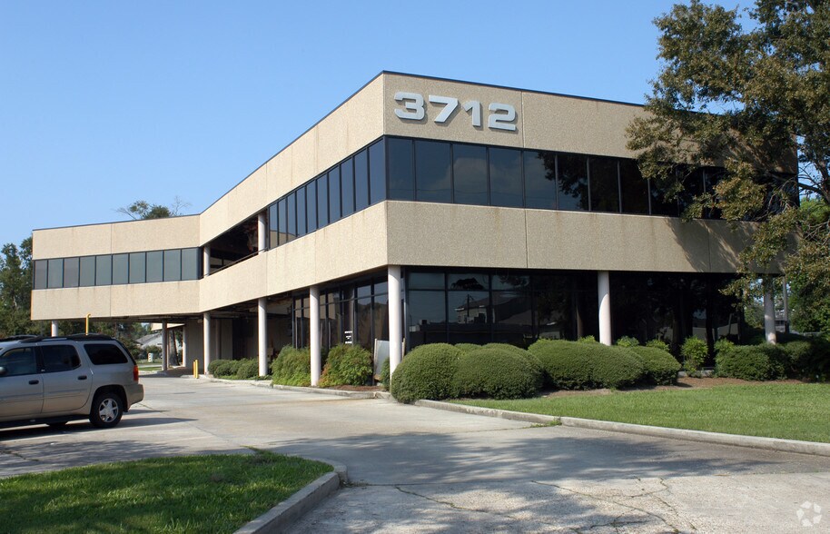 More Photos Of 3712 MacArthur Blvd, New Orleans Medical For Lease