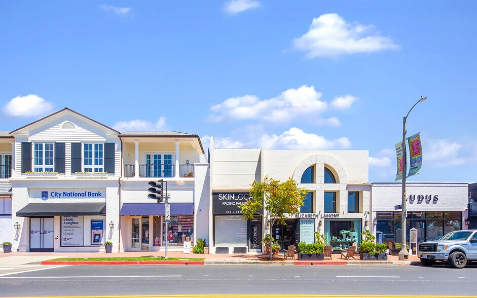 Primary Photo Of 15231-15235 W Sunset Blvd, Pacific Palisades General Retail For Lease