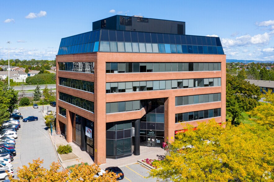 More Photos Of 260 Hearst Way, Ottawa Office For Lease