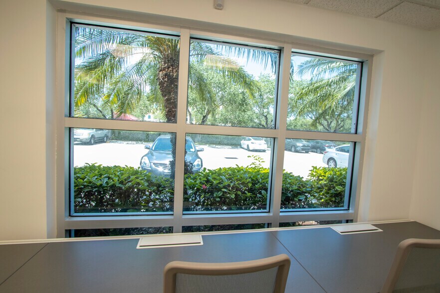 More Photos Of 1835 NW 112th Ave, Miami Warehouse For Lease