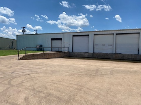 Primary Photo Of 1708 Hal Ave, Cleburne Warehouse For Sale