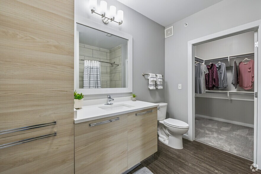 More Photos Of 100 Aqua Way, Newport Apartments For Lease