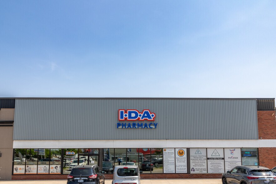 More Photos Of 2-18 Kennedy Rd S, Brampton Freestanding For Lease