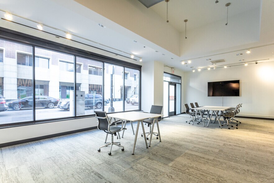 More Photos Of 15 S 9th St, Minneapolis Office For Sale