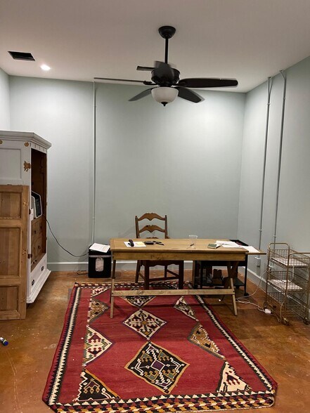More Photos Of 800 James St, Jacksonville Warehouse For Lease