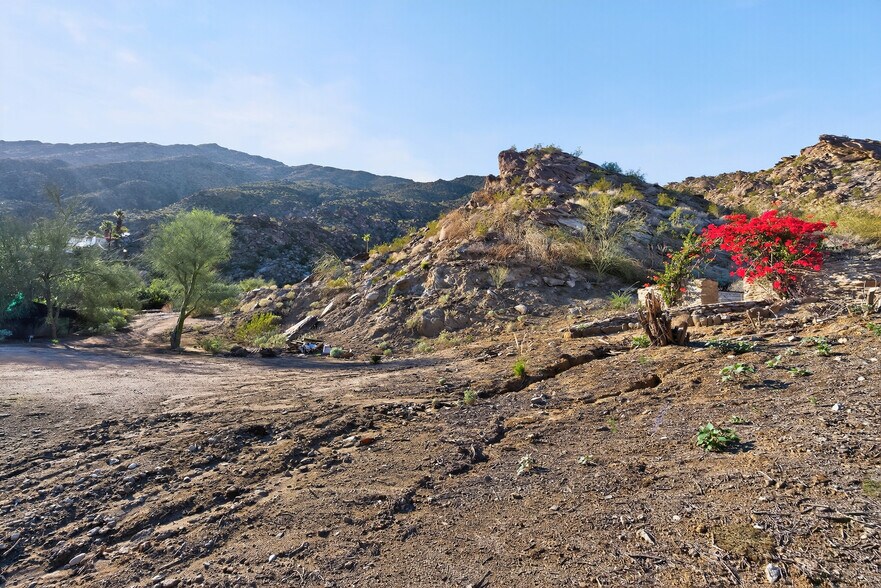 More Photos Of 1 Ridge Road, Palm Springs Land For Sale