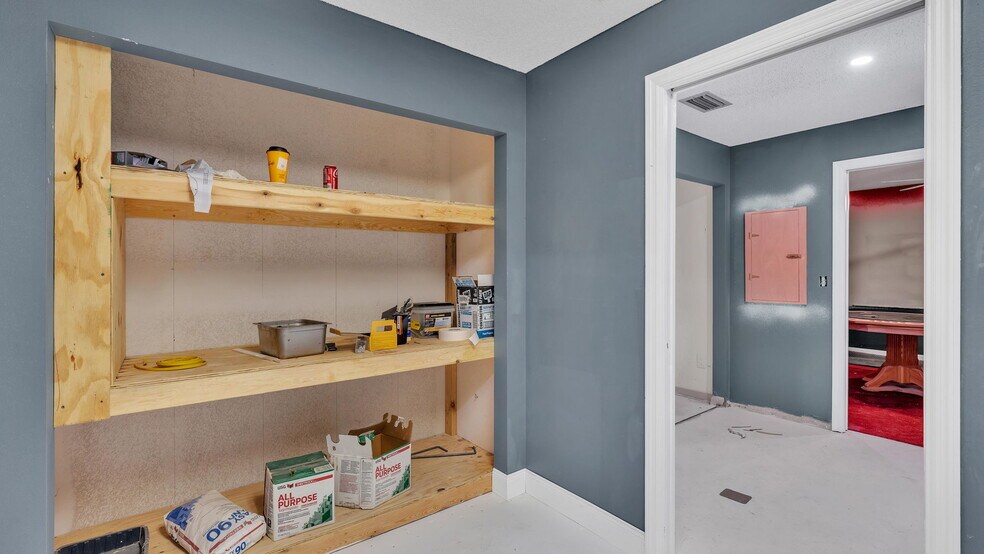 More Photos Of 4314 N Suncoast Blvd, Crystal River Office For Sale