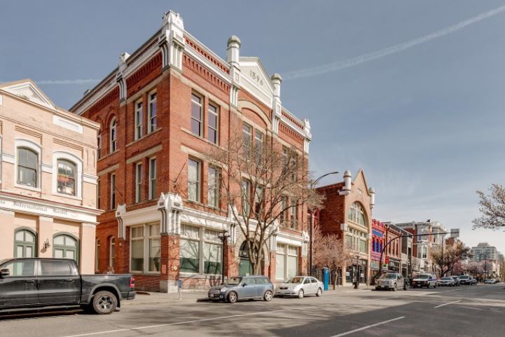 Primary Photo Of 524 Yates St, Victoria Storefront Retail Office For Sale