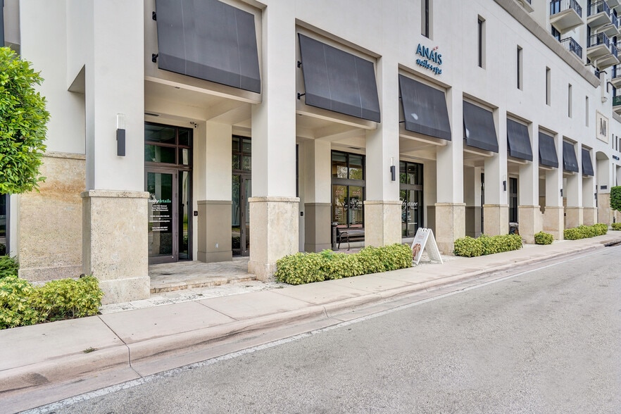 More Photos Of 301 Altara Ave, Coral Gables Apartments For Sale