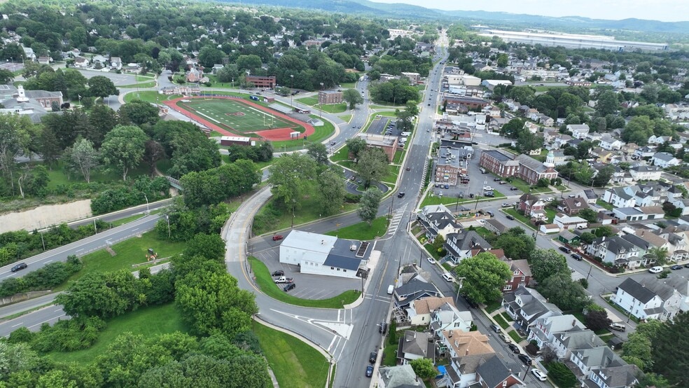 More Photos Of 333 Morris St, Phillipsburg Storefront For Sale