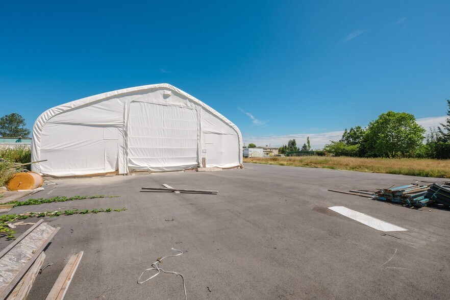 More Photos Of 6455 64 St, Delta Manufacturing For Sale