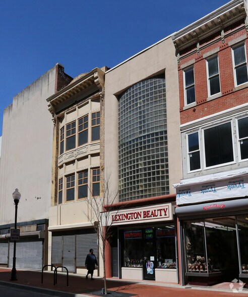 More Photos Of 112 W Lexington St, Baltimore Storefront Retail Residential For Sale