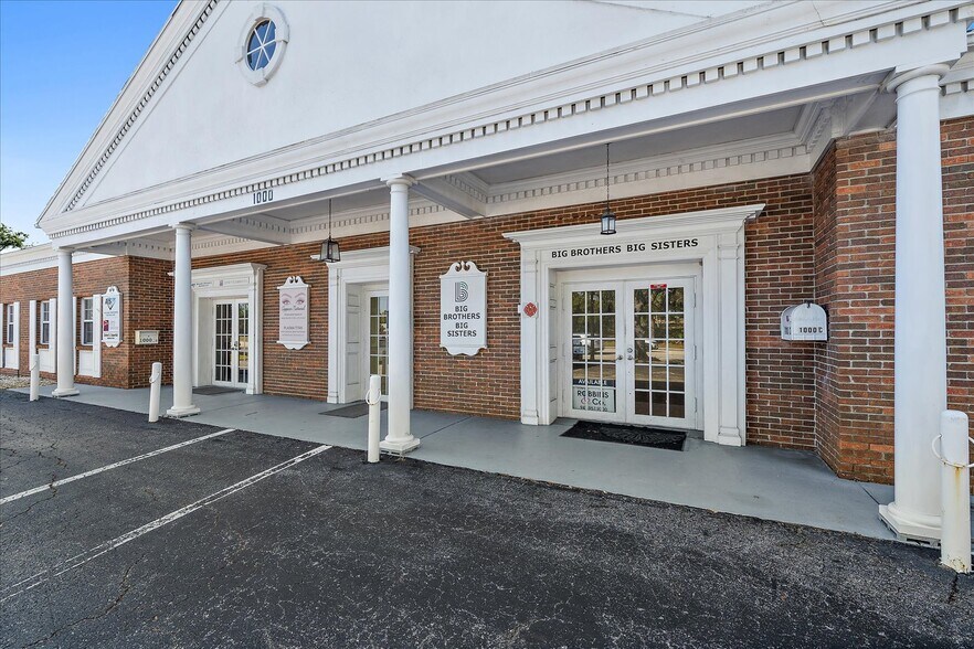 More Photos Of 1000 S Tamiami Trl, Venice Office For Sale