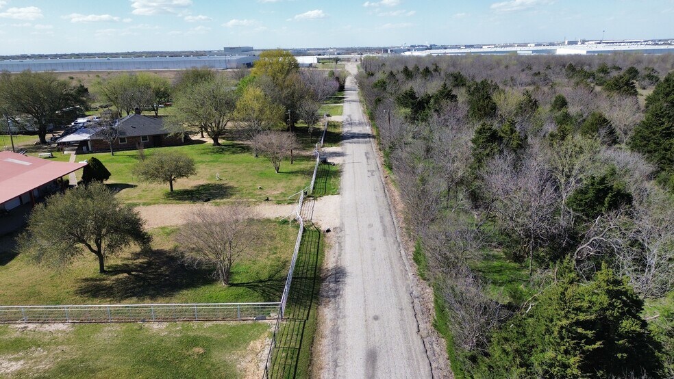 More Photos Of 1057 Rudd Rd, Ennis Land For Sale