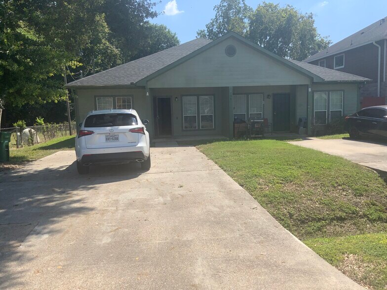 More Photos Of , Houston Multifamily For Sale