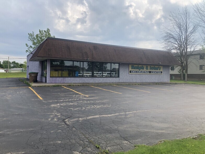 More Photos Of 1375 French Rd, Depew General Retail For Lease