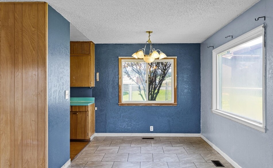 More Photos Of 720 Franklin Rd, Tieton Religious Facility For Sale