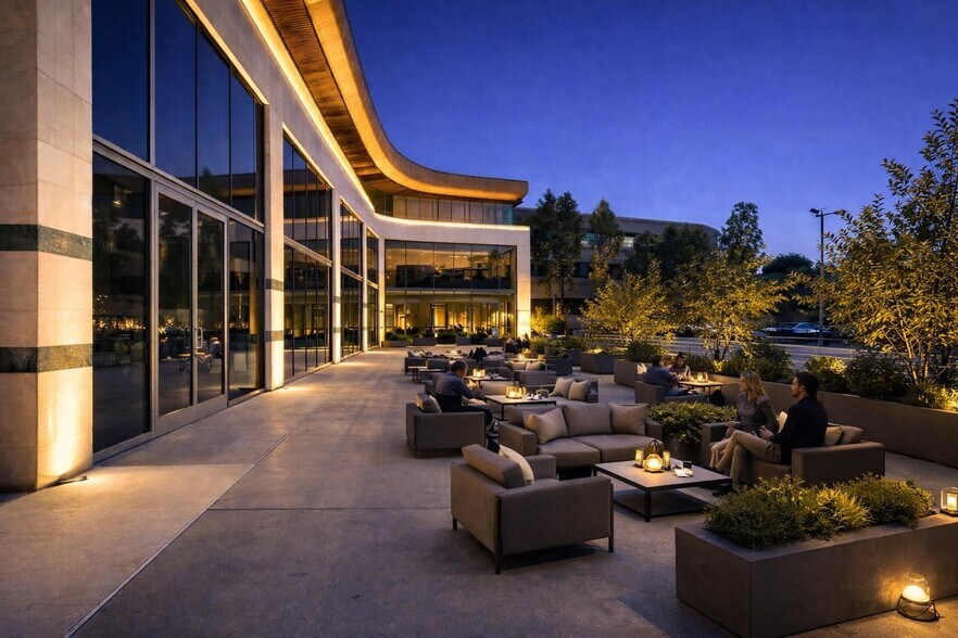 More Photos Of 5550 Topanga Canyon Blvd, Woodland Hills Office For Lease