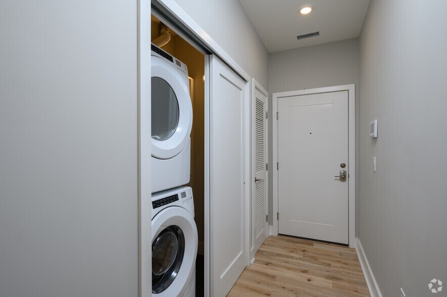 More Photos Of 1000-1038 W Girard Ave, Philadelphia Apartments For Lease