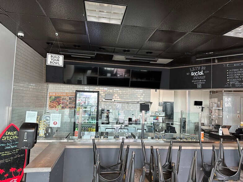 More Photos Of 1450 El Camino Real, Tustin Unknown For Lease