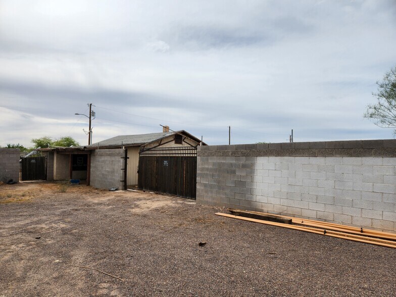 More Photos Of 3010 Shedd Rd, Eloy Office For Sale