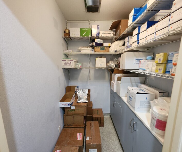 More Photos Of 3663 Pecos-McLeod, Las Vegas Medical For Sale