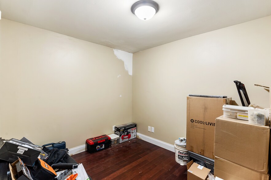 More Photos Of 226 E Main St, Union Storefront Retail Residential For Sale