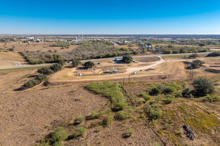 More Photos Of 2127 N Saint Joseph St, Gonzales Land For Sale