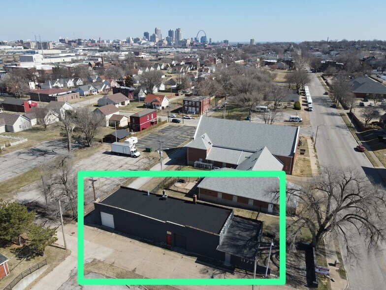 Primary Photo Of 3125 Park Ave, Saint Louis Warehouse For Lease