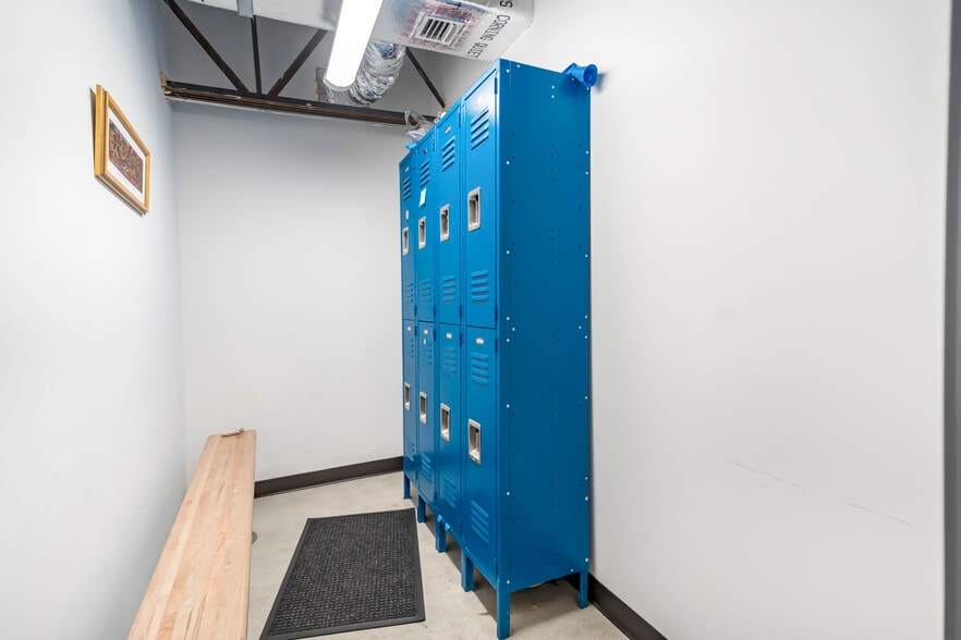 More Photos Of 3900-3908 NW 126th Ave, Coral Springs Warehouse For Sale