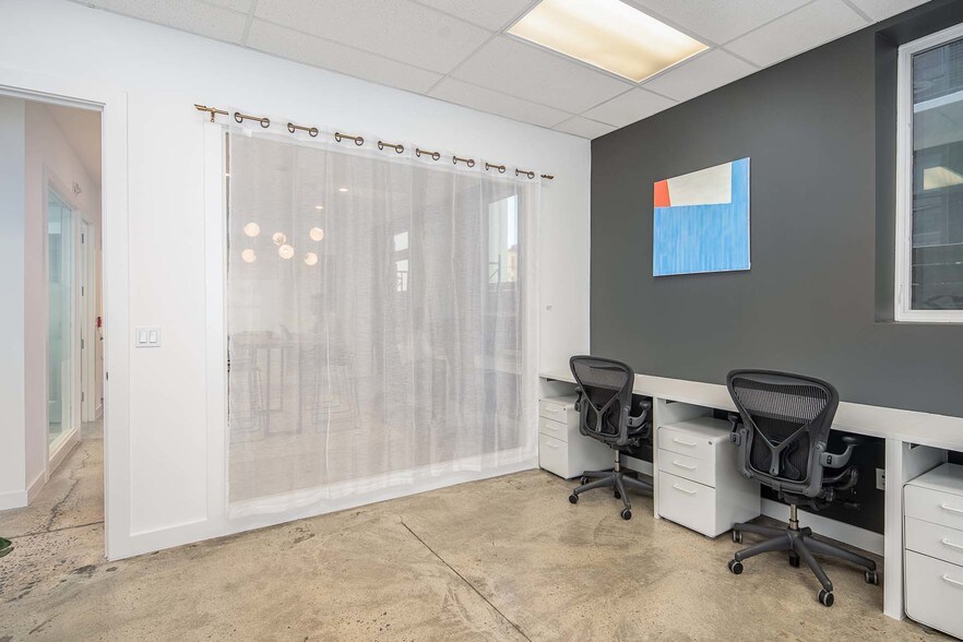 More Photos Of 155 2nd St, Jersey City Coworking Space