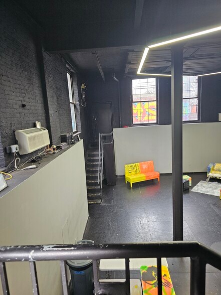 Primary Photo Of 86-90 Forrest St, Jersey City Warehouse For Lease