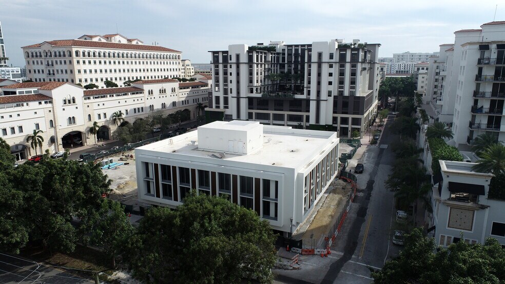 More Photos Of 250 Bird Rd, Coral Gables Office For Lease
