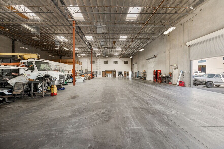 More Photos Of 72203 Adelaid St, Thousand Palms Industrial For Sale