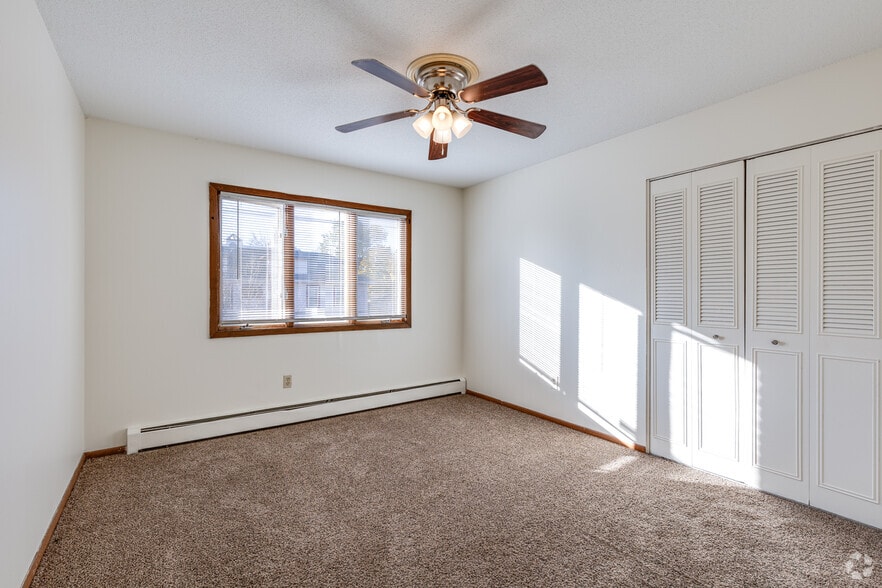 More Photos Of 3554 17th Ave S, Minneapolis Apartments For Sale