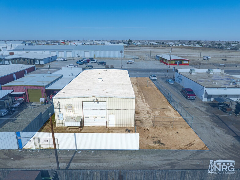 More Photos Of 130 E 52nd St, Odessa Industrial For Sale