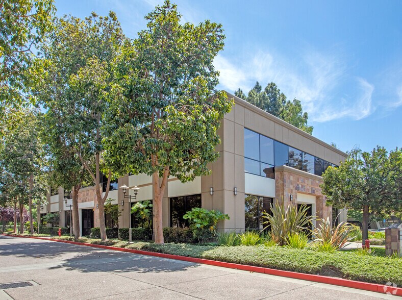 More Photos Of 605 Ellis St, Mountain View Office For Lease