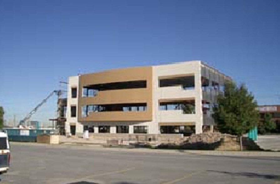 More Photos Of 596 W 750 S, Bountiful Medical For Lease