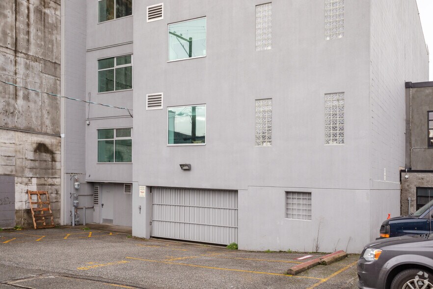 More Photos Of 116 W 6th Ave, Vancouver Office For Lease