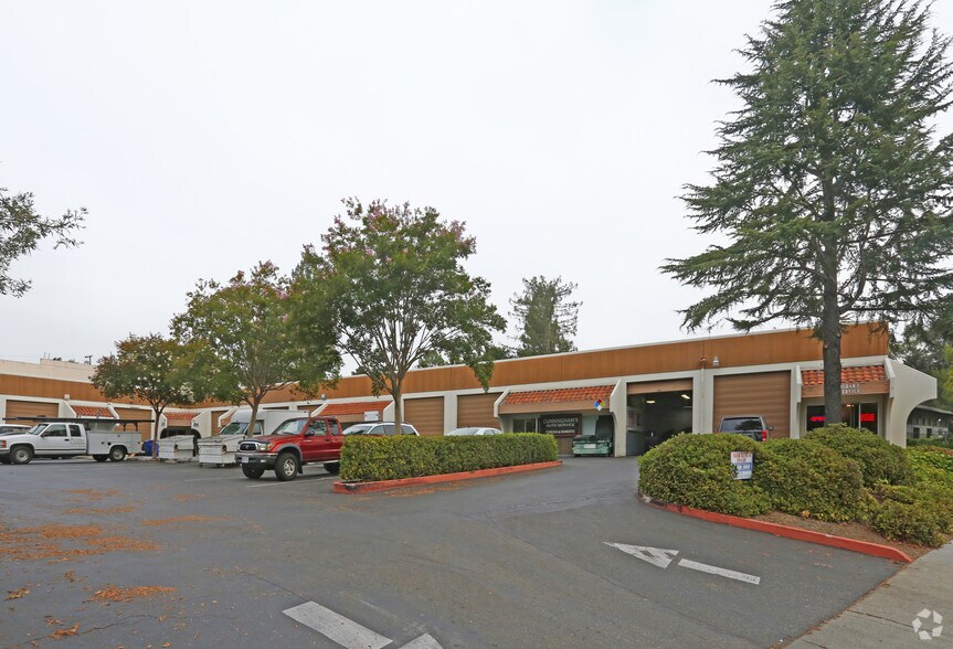 Primary Photo Of 805 University Ave, Los Gatos Warehouse For Lease